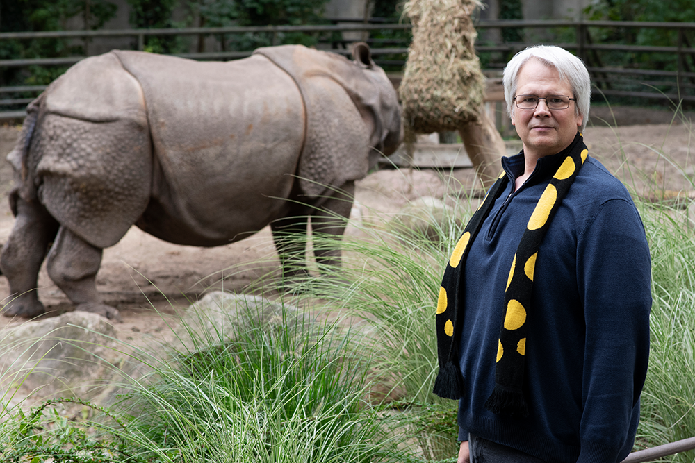 Heiko Werning ist Autor aus Leidenschaft, Reptilienforscher aus Berufung und Tierbeschützer aus Notwendigkeit. Er ist Autor mehrerer zoologischer Fachbücher, schreibt aber auch für Taz und Titanic. Seine Texte liest er regelmäßig bei den Berliner Lesebühnen Reformbühne Heim & Welt und Brauseboys vor. Seine Wedding-Geschichtensammlungen sind eine inoffizielle Chronik des Berliner Problembezirks. Er ist einer der Initiatoren von Citizen Conservation. © Susanne Schleyer
